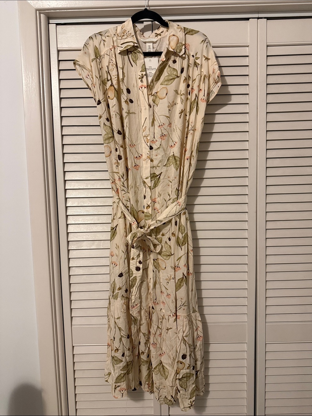 Floral Button-Front Cream Midi Dress with Tie Waist